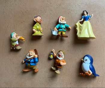 Lot figurines Blanche Neige vintage 
