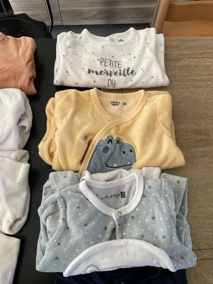 Lot de 13 pyjamas grenouillère - 3 mois - photo numéro 4