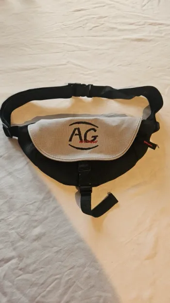 Banane Active Gear noire et grise- Sacoche ceinture réglable avec poche zippée