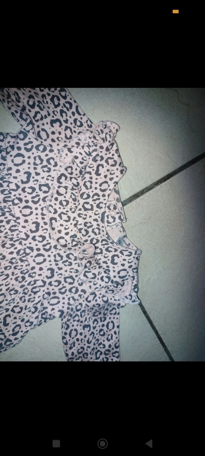 Haut fille - photo numéro 3