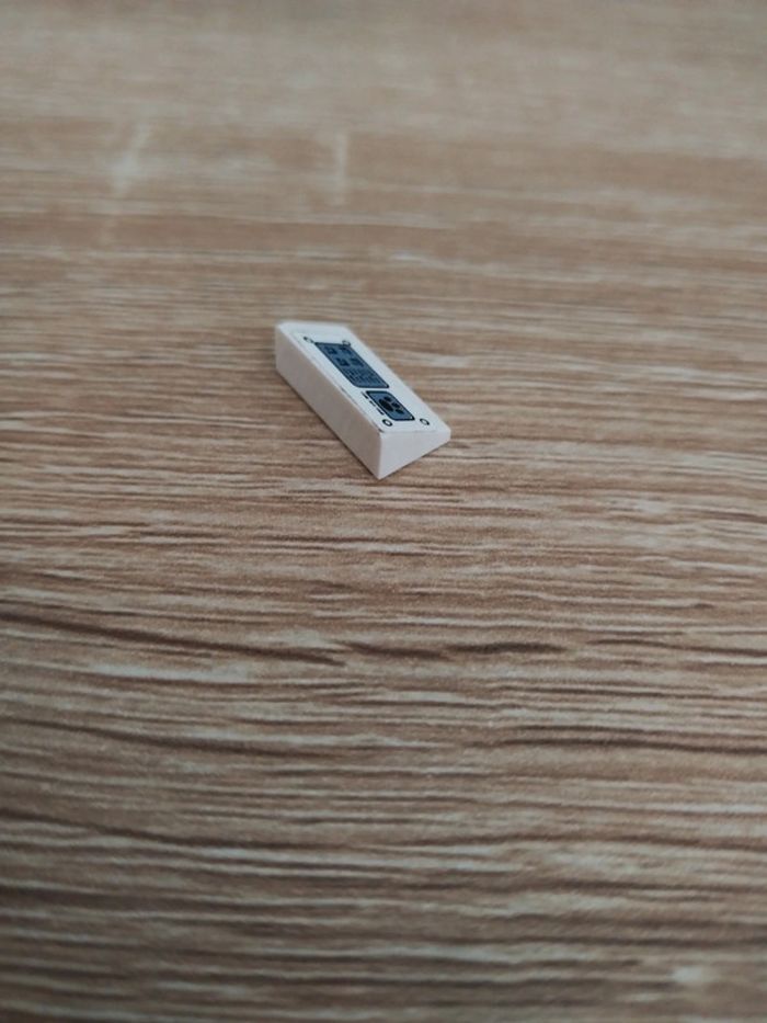 Lego 70223 tuile 2x1 pente - photo numéro 3