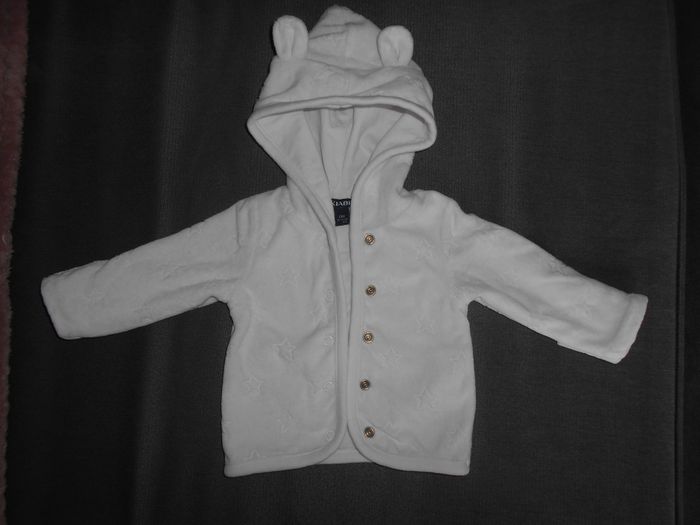 Veste (Kiabi), taille: naissance à 0,50 EURO