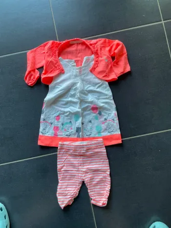 Ensemble tunique boléro legging 12 mois