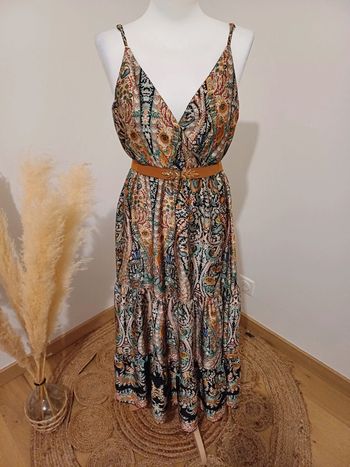 Robe longue cache-coeur à motifs Millénium taille M 38