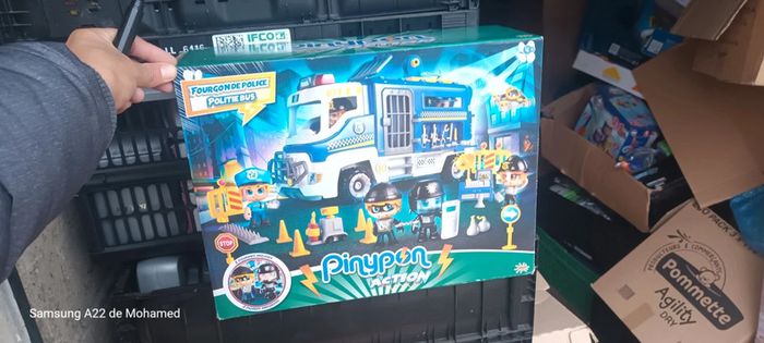 Fourgon de police pinypon - photo numéro 2