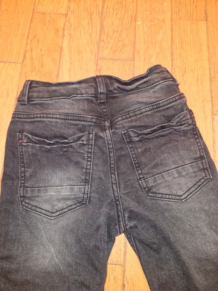 Short kiabi 8 ans - photo numéro 3