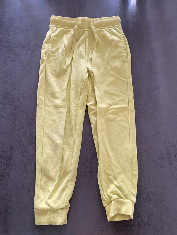 Pantalon de jogging jaune Kiabi taille 6 ans