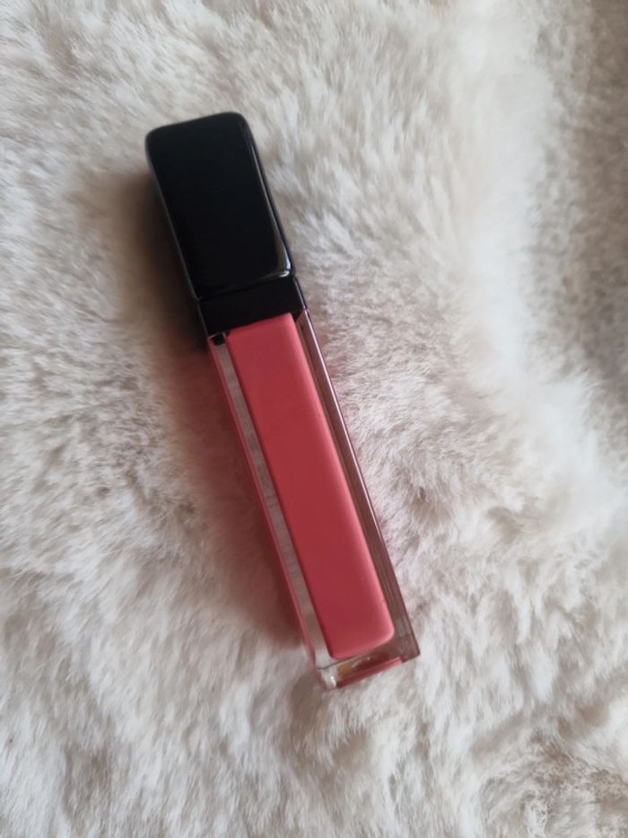 Rouge à lèvres Liquide Kiss Kiss Mat - photo numéro 6
