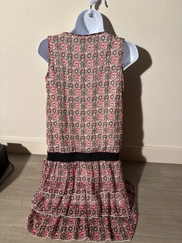 Robe sans manche cache cache chic - photo numéro 4