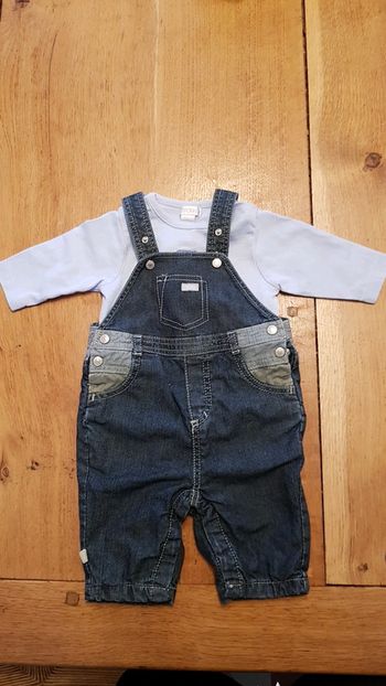 Ensemble salopette tee-shirt manche longue