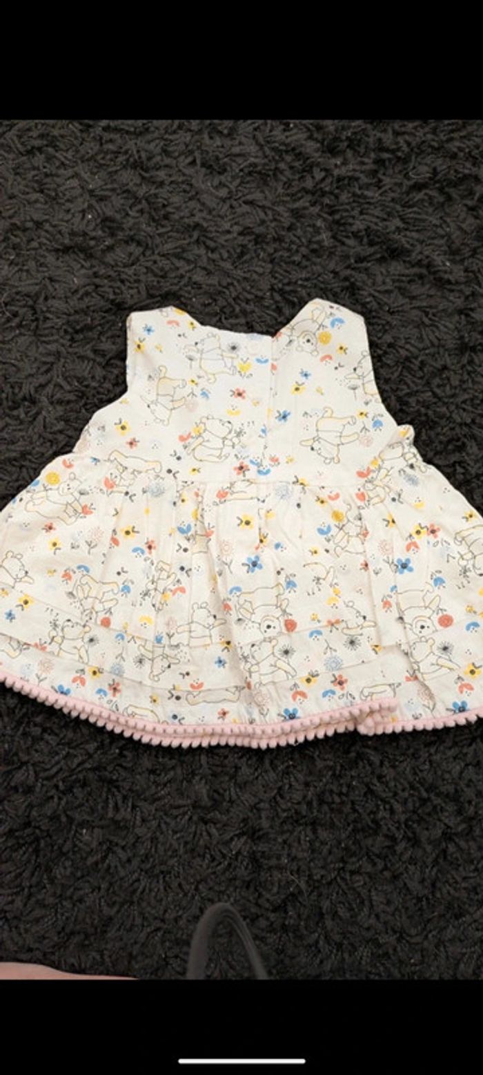 Robe blanche Winnie l'Ourson 6-9m - photo numéro 2