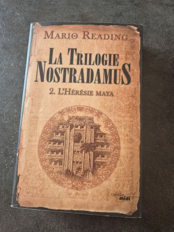 Livre titre  La trilogie nostradamus 2, L'hérésie maya