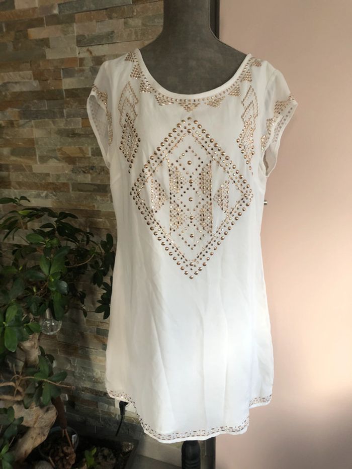 Robe blanche et beige Guess by Marciano 40