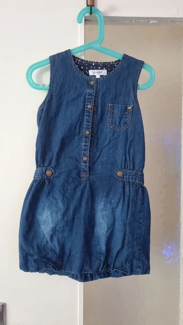 Robe en jeans taille 5 ans kidkanai