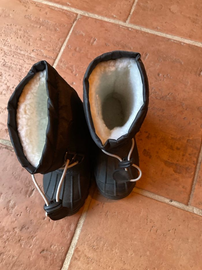 Boots  neuf sans étiquette 25 26 - photo numéro 2