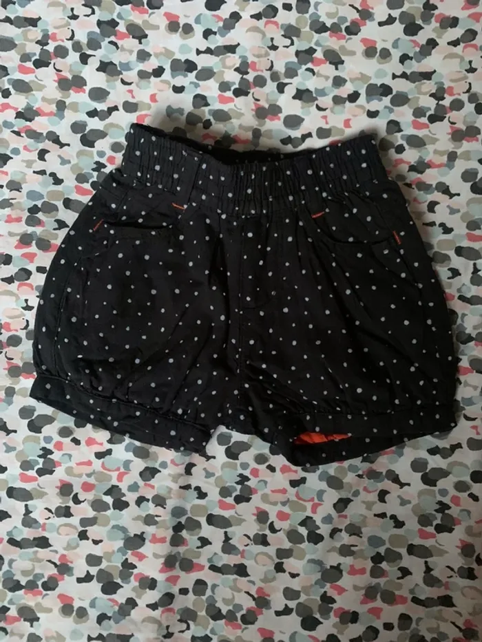 Short catimini 6 mois