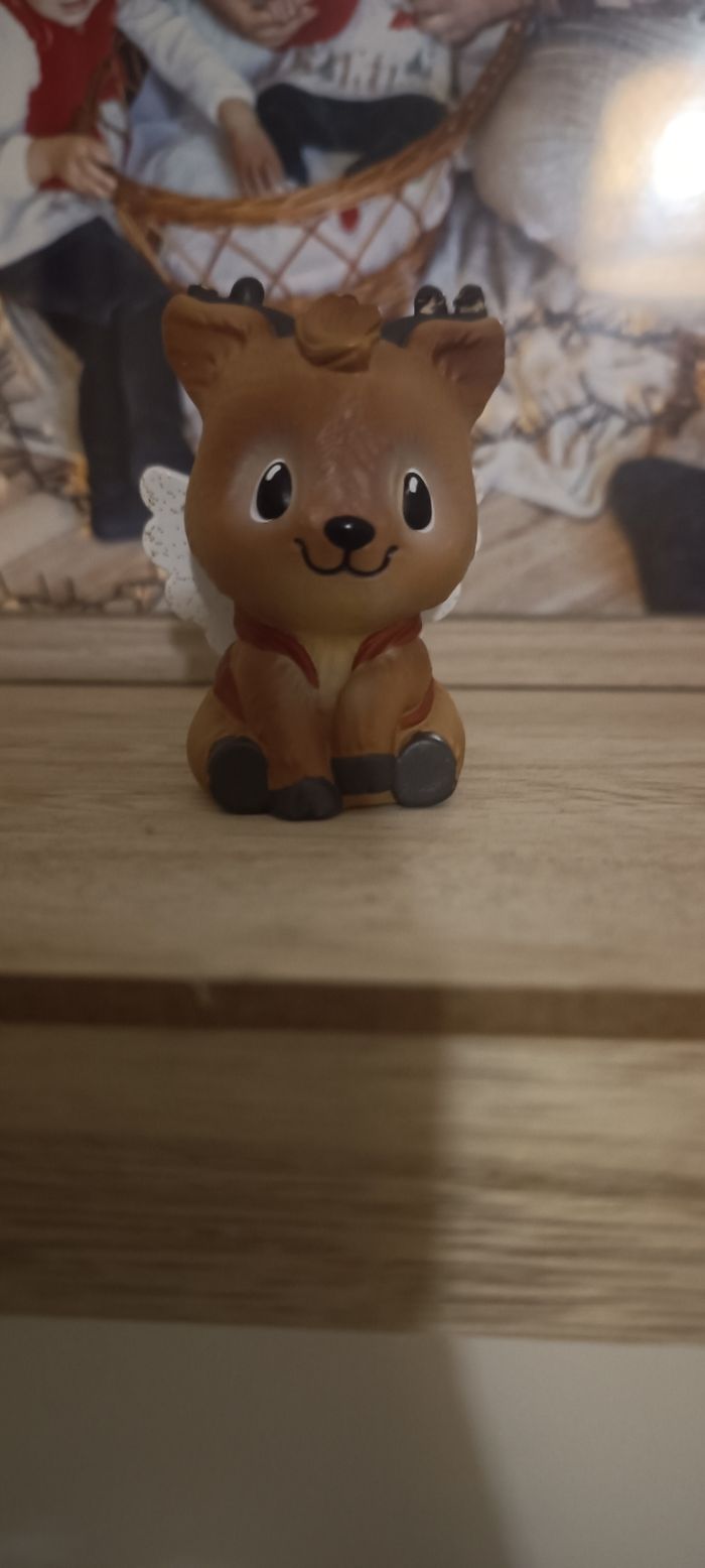 Tonies le petit renne qui rêvait d'avoir des ailes