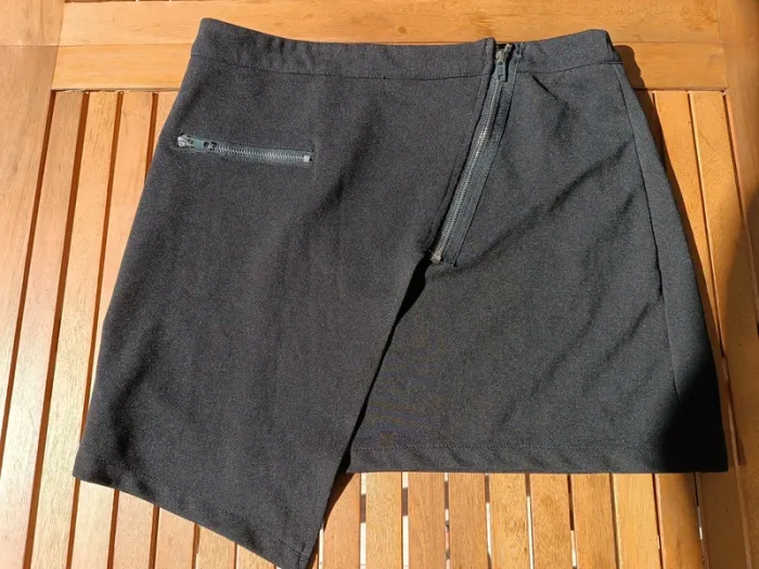 Jupe portefeuille noire taille 40