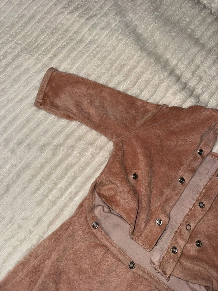 Pyjama type velour - Mixte/fille/garcon - Kiabi - 6 mois - Excellent état - photo numéro 5