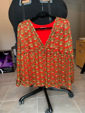 Haut évasé rouge à motifs Vintage Love taille S/M