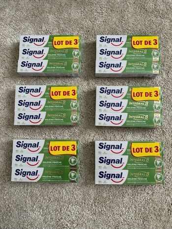 Lot de 18 tubes dentifrice Signal Intégral 8 haleine fraîche