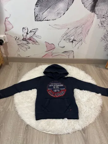 Pull à capuche levi’s taille 8 ans garçon