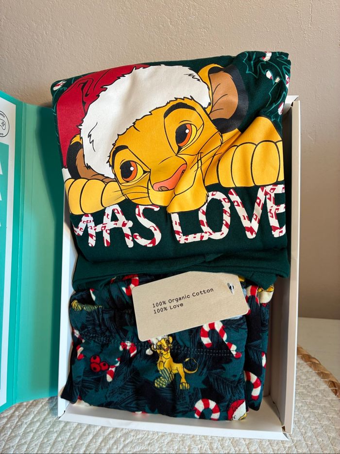 Coffret pyjama Simba Noël neuf - photo numéro 8