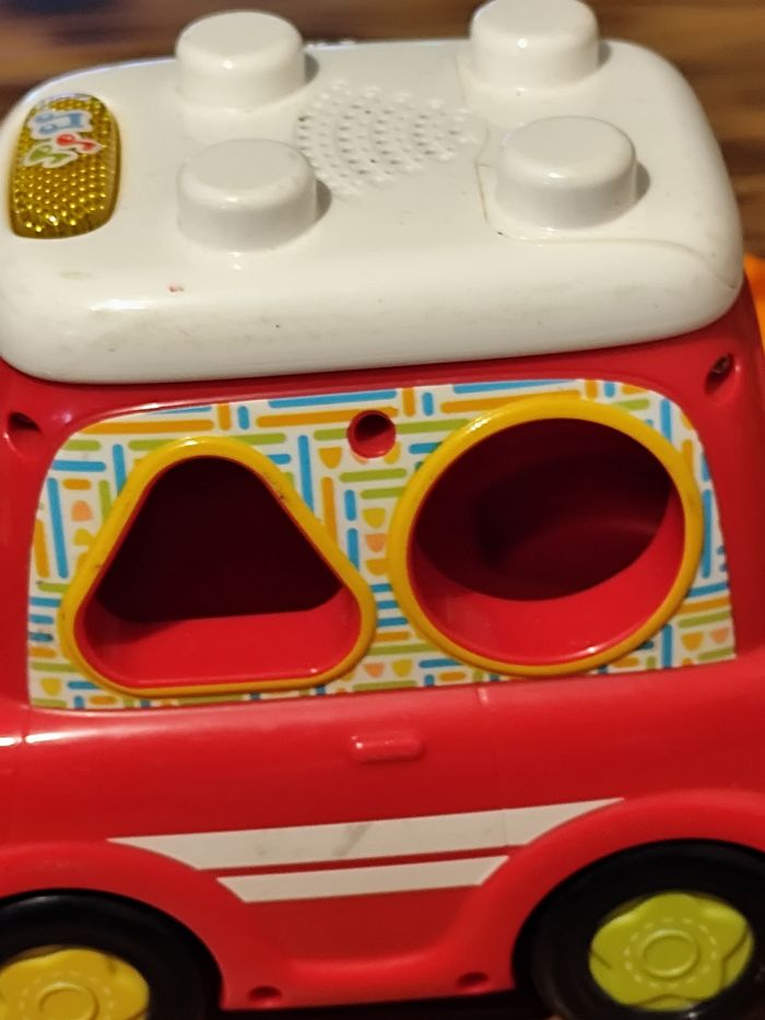 Vtech Ma Totomobile des Formes - Jouet Éducatif Lumineux et Sonore - photo numéro 3
