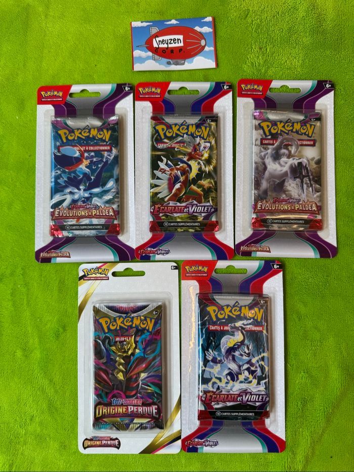 Lot de 5 Blisters Pokémon Scellé Comprend 2x Écarlate et Violet 2x Évolutions à Paldéa 1x Origine Perdue