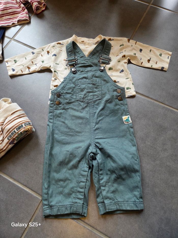 Ensemble 6 mois - photo numéro 3