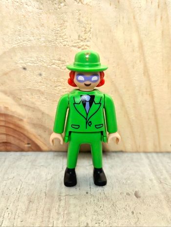 Homme mystère Playmobil DC Kinder Surprise