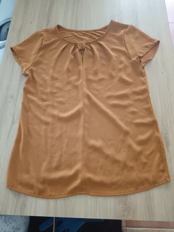 T-shirt Basic By Camaïeu. S