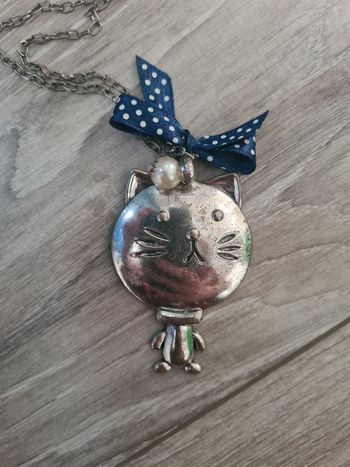 Long sautoir chat effet vintage Camaïeu