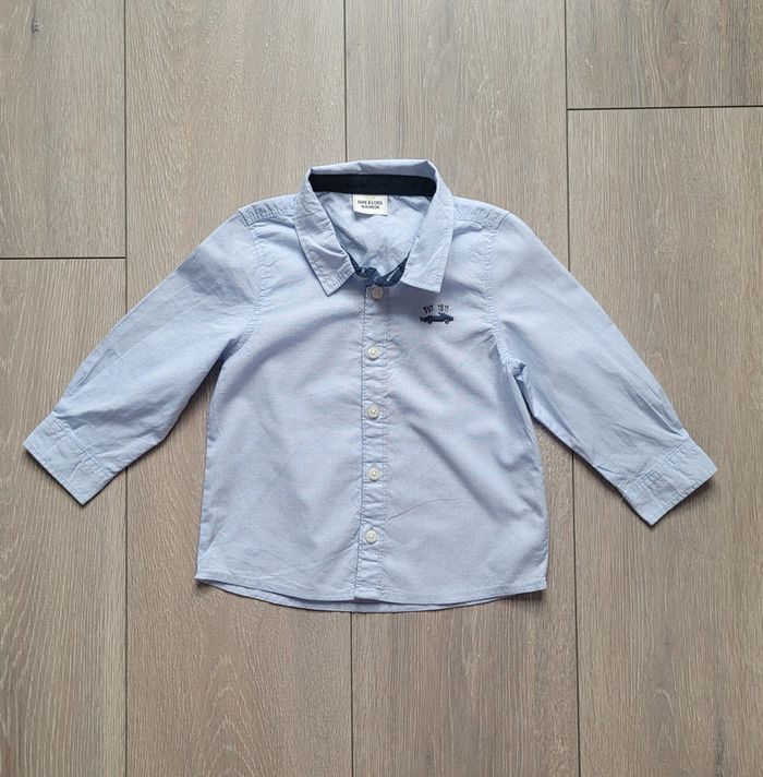 Chemise bleu. Garçon 18 mois. Marque Tape à l'oeil