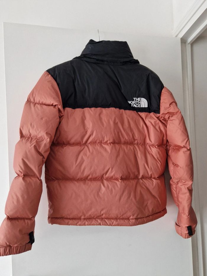 Doudoune / veste The North face Nuptse Retro 1996 Taille S - photo numéro 2