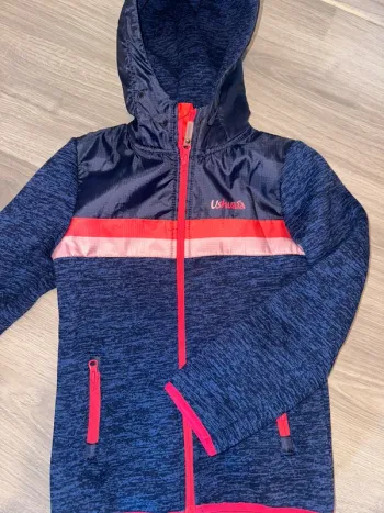 Veste polaire neuve 10 ans