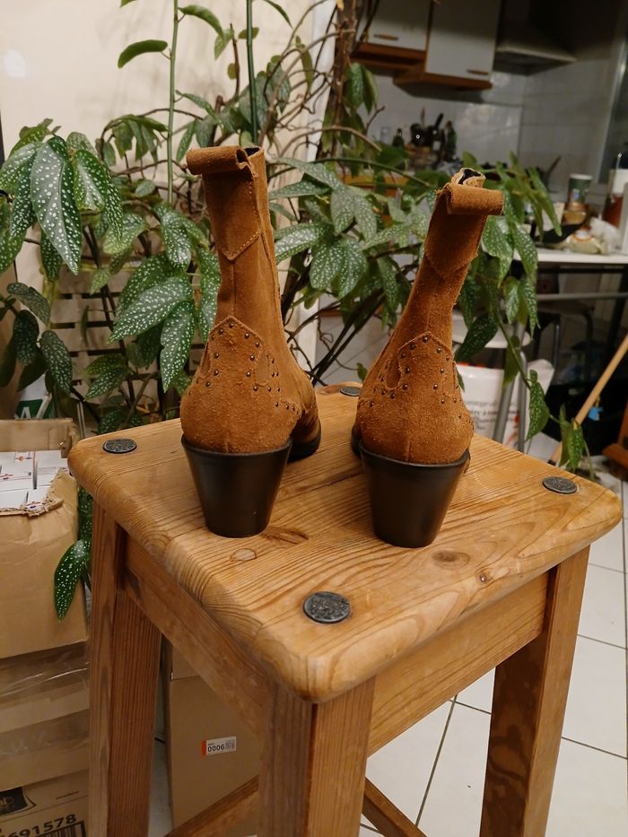 Jolie bottine - photo numéro 3