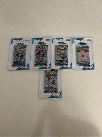 Pokémon – Artset complet 4 boosters Aventures Ensemble + 1 booster supplémentaire – Neufs scellés