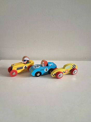 Lot petites voitures bois Janod