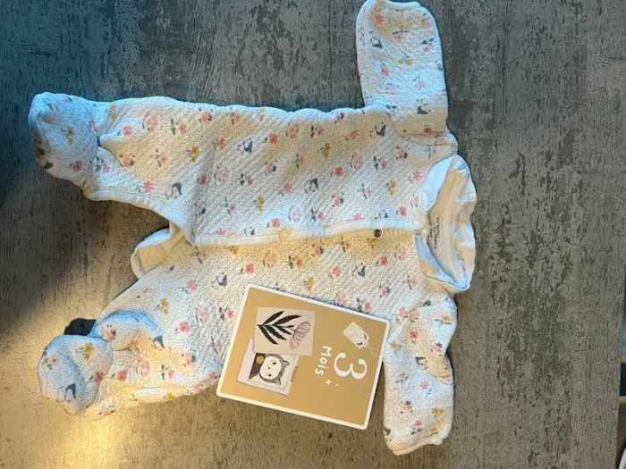 Pyjama fille/mixte 3 mois - photo numéro 7