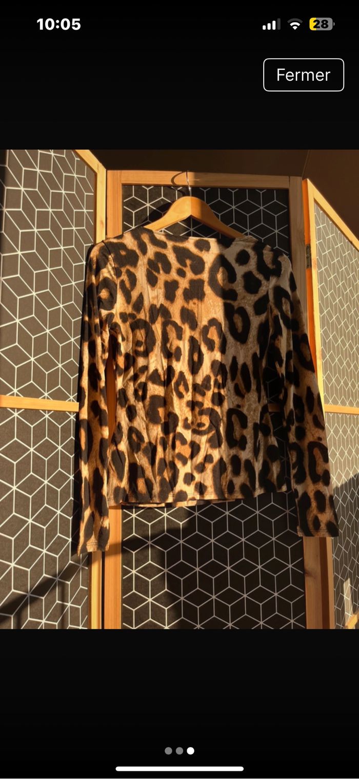 T shirt H&M manches longues imprimé animal - photo numéro 2