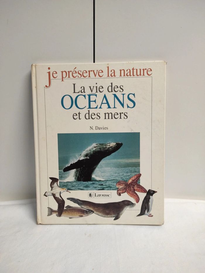La vie des océans et des mers, N. Davies