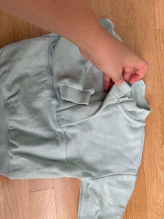 Sweat bi matière vert d’eau - photo numéro 2