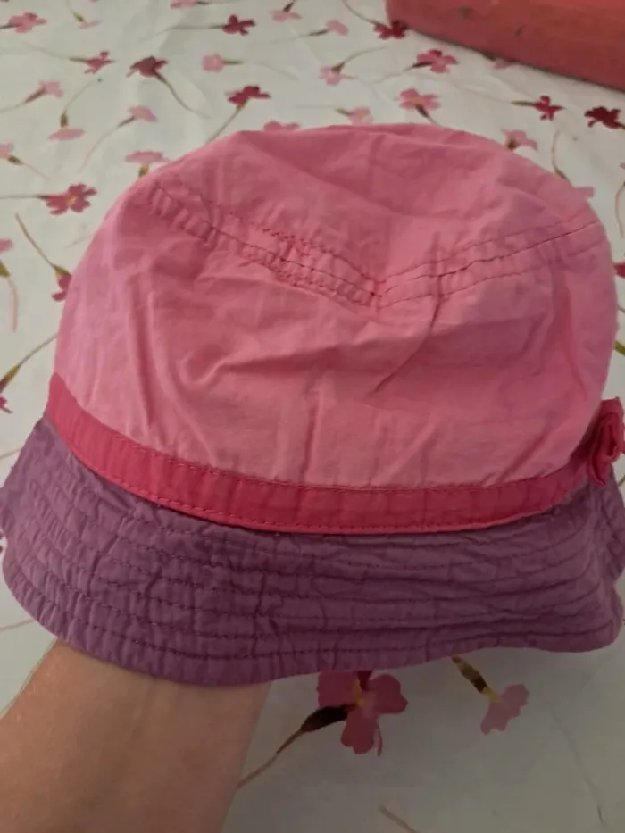 Ravissant chapeau / bob Hello Kitty Sanrio 100%coton, rose et violet - T54 - photo numéro 4