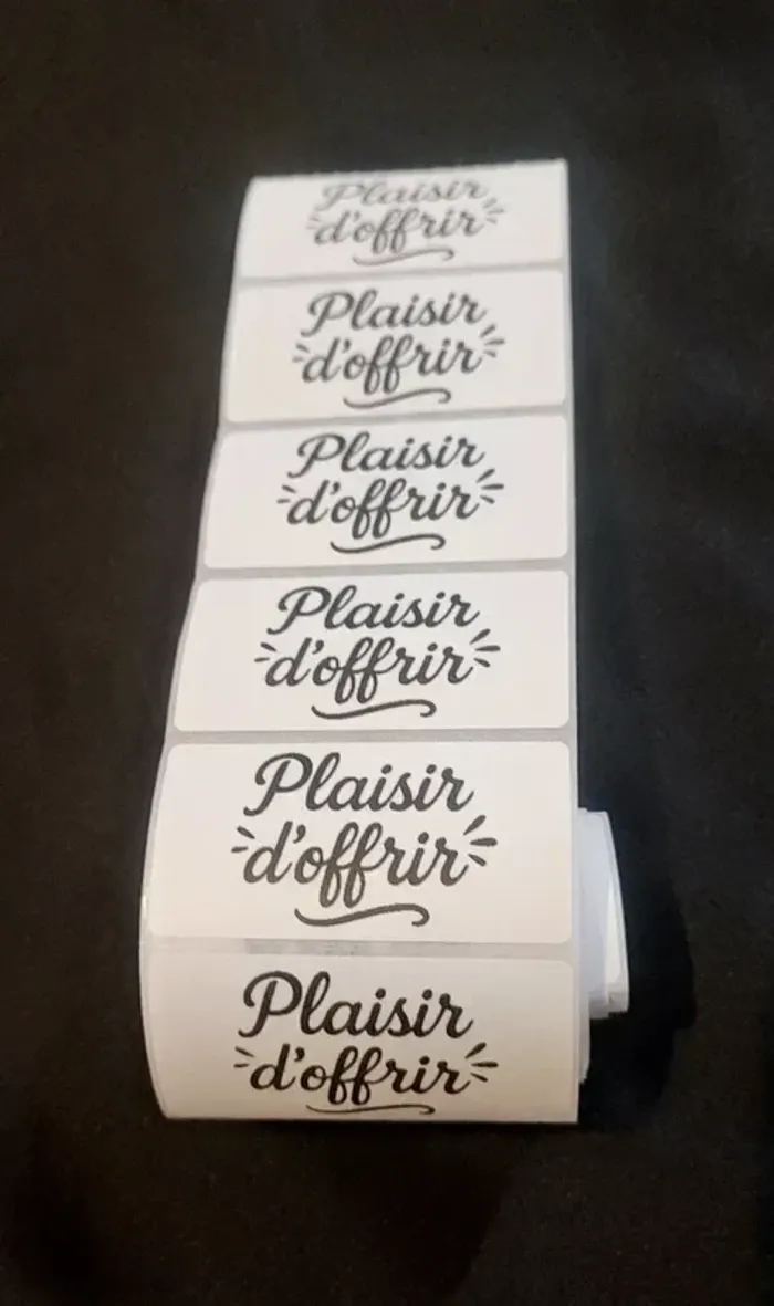 Lot de 50 autocollants “Plaisir d’offrir” stickers rectangulaires 60×30 mm