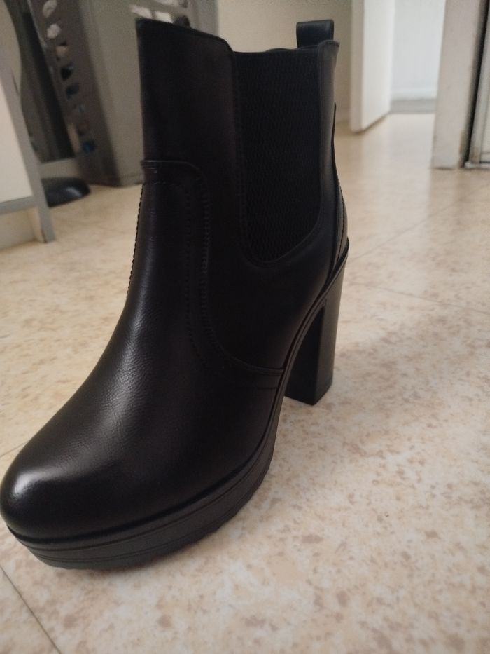 Bottes à talons neuves T39 - photo numéro 8