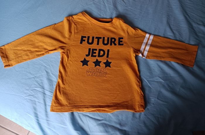 T+shirt Star Wars taille 12 mois
