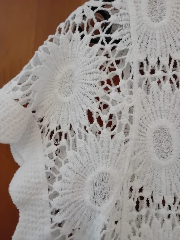 Gilet dentelle - photo numéro 5