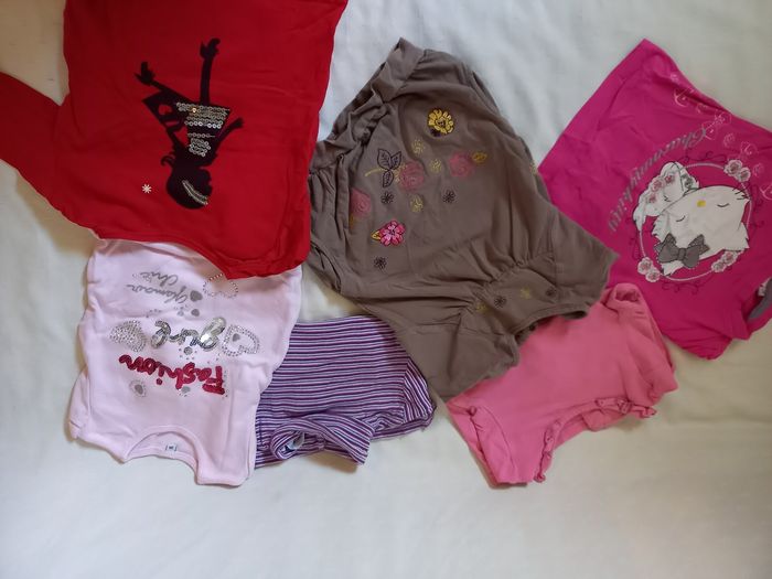 Lot 6 hauts đź‘§ 24 mois