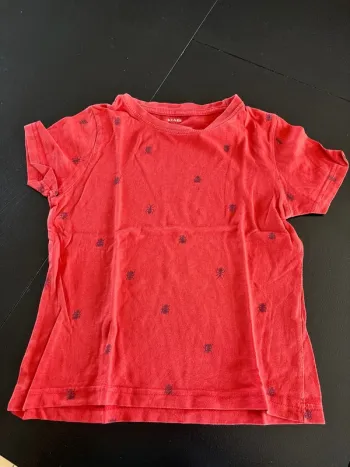 T-shirt garçon taille 6ans